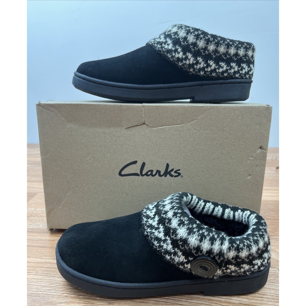 Clarks Sweater Clog Suede Slippers Women's Size 6 in Black Indoor/Outdoor NEW